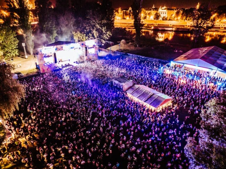 Deja Vu: Időutazással indul a 2023-as fesztiválnyár