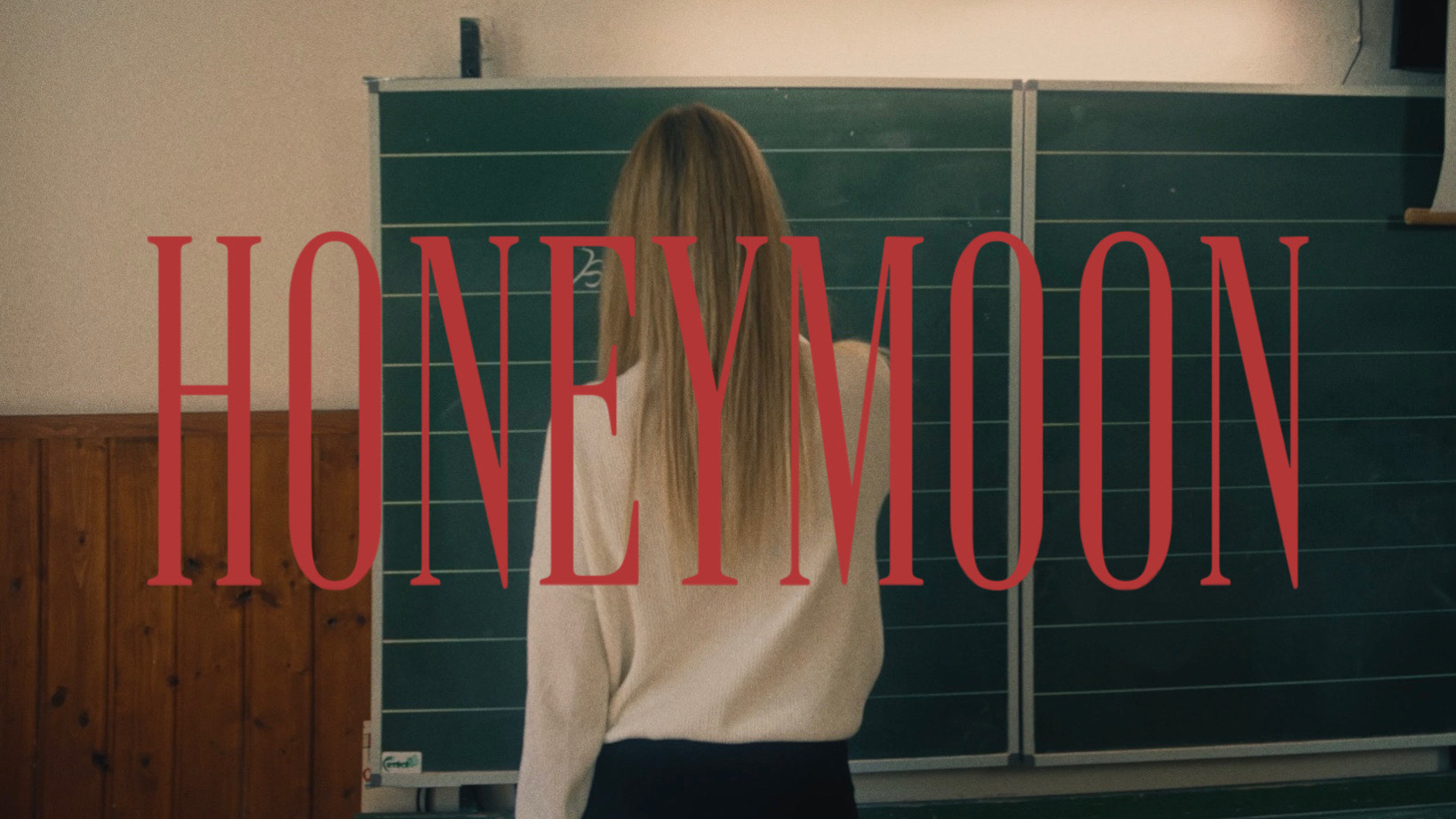 „Ameddig élünk, szex, love, vakáció” – Megérkezett DESH és Young Fly nyári slágere