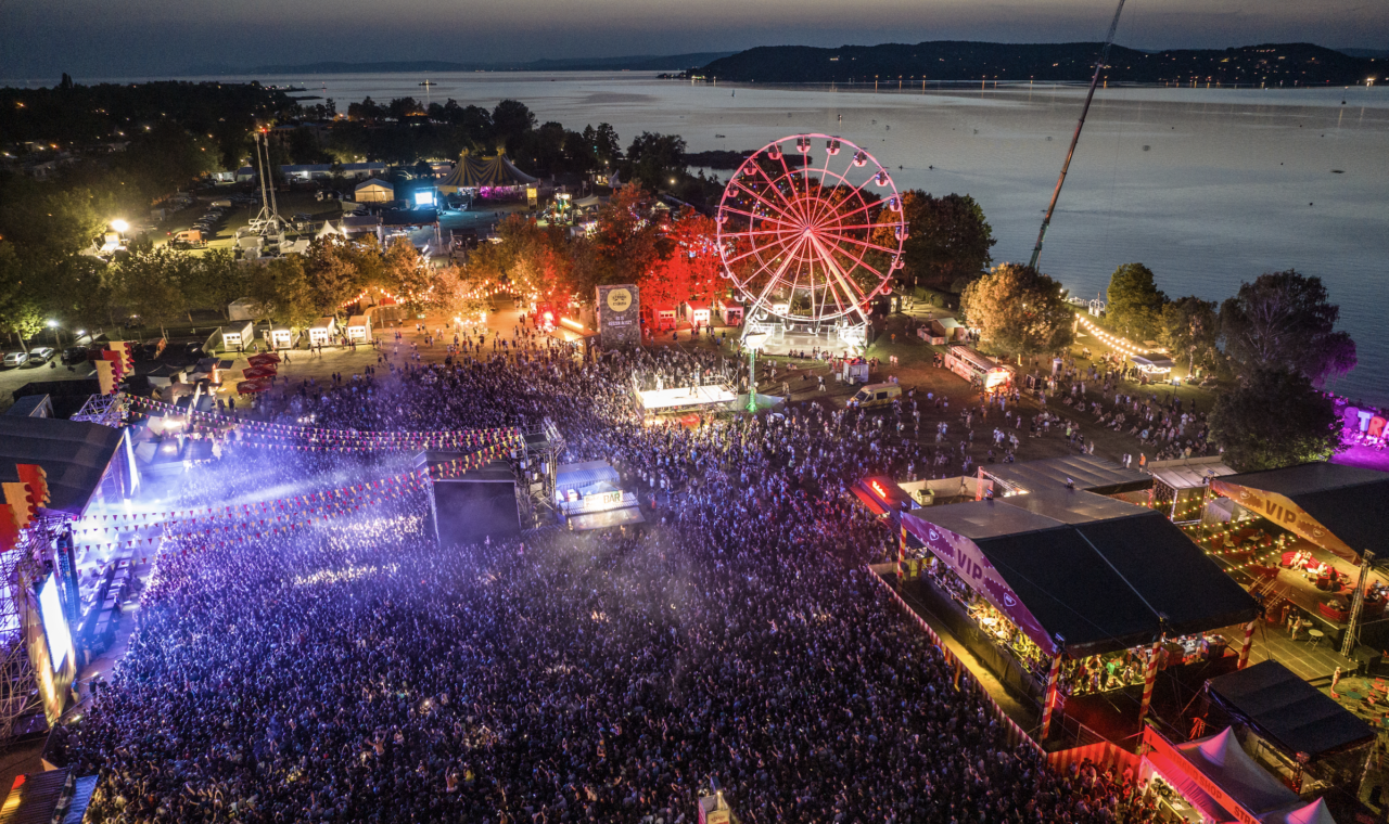 Teltházzal indult a STRAND Fesztivál!