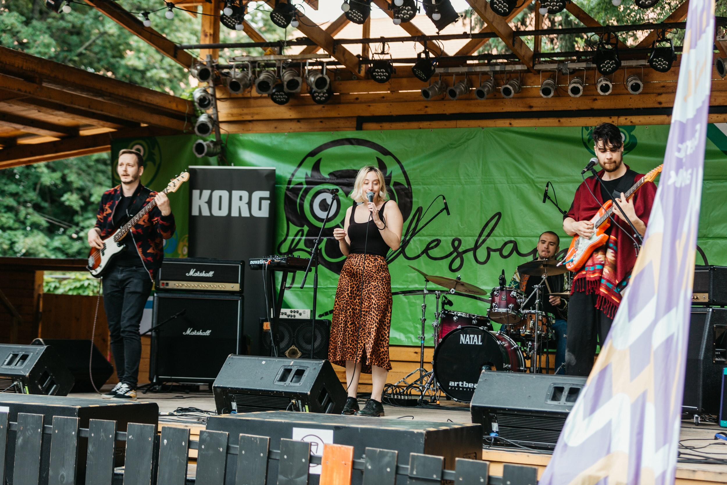 A Szigeten játszhat és MOME-hallgatók készítenek klipet a pesti Fülesbagoly Tehetségkutató díjazottjának