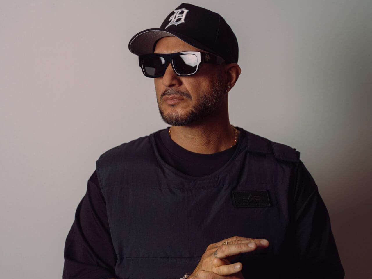 Loco Dice új dal - Loco Dice új dal – Loco Dice visszatért: megérkezett a ‘Hold Up (You Feel That)’