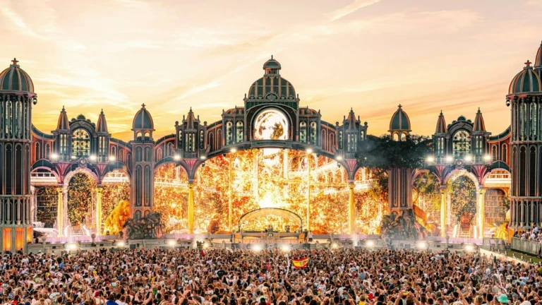 Tomorrowland élő közvetítés – Tomorrowland 2026: Apple Music Club Radio élő közvetítés a fesztiválról
