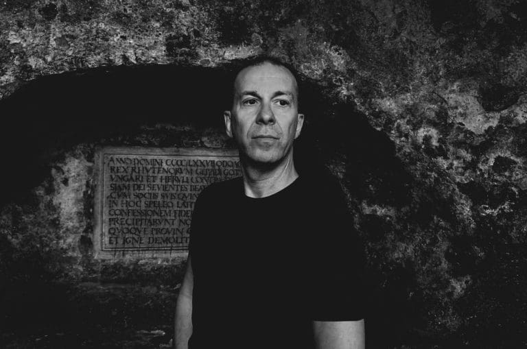 progressive house zene - progressive house zene – Christian Hornbostel új, hipnotikus progressive house slágere: E